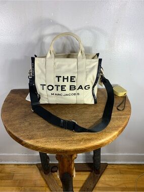 Marc Jacobs Thé Small Tote Bag Natural Canvas Cream Bkack Crossbody ShoulderBag